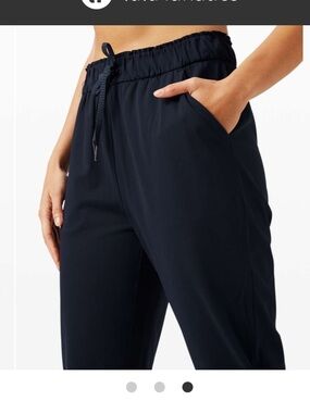 Lululemon Keep Moving Pant. Size:8
